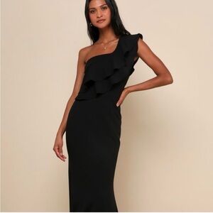 Lulu's Black One-Shoulder Ruffle Maxi Dress